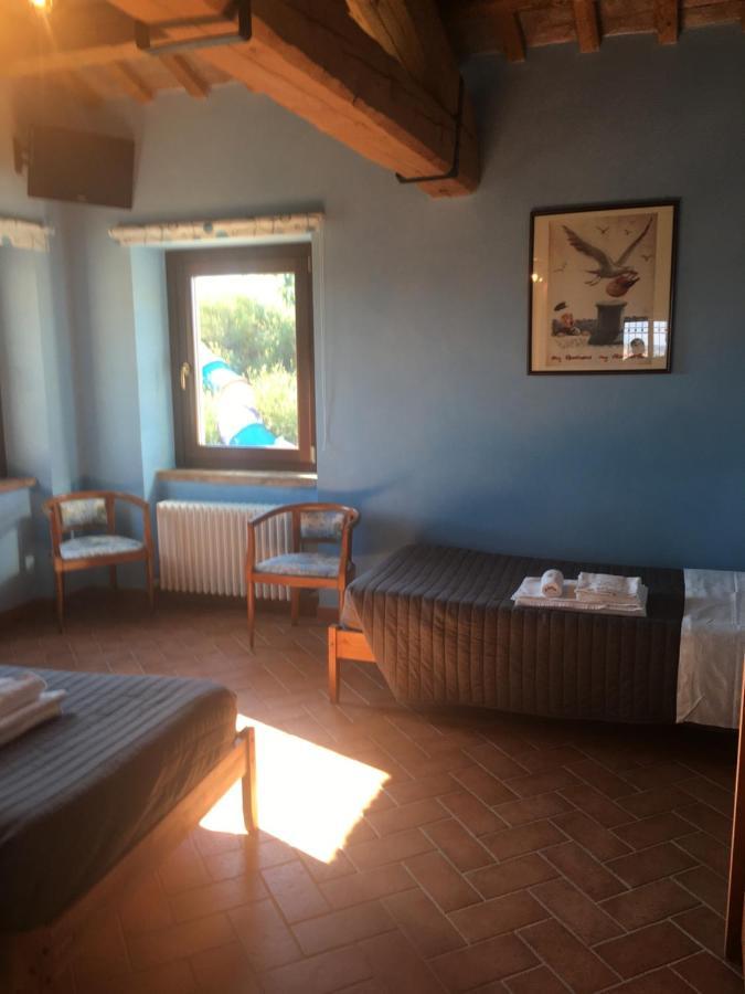 Colle Dei Falchi Guest House แฟร์โม ภายนอก รูปภาพ
